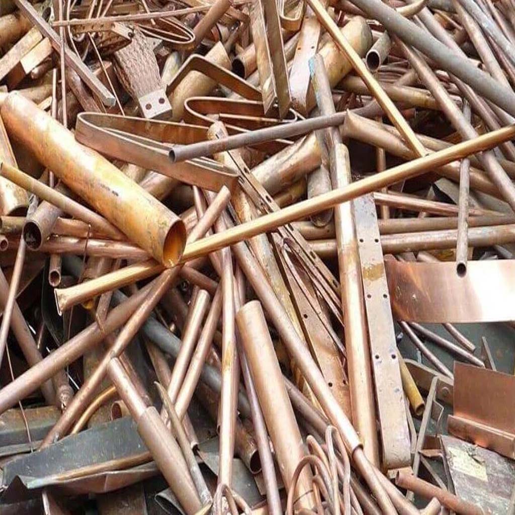 مواسير وقطع نحاس سكراب