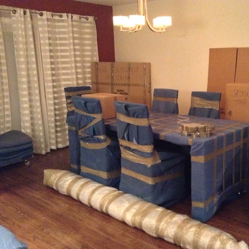 خدمات تغليف الأثاث