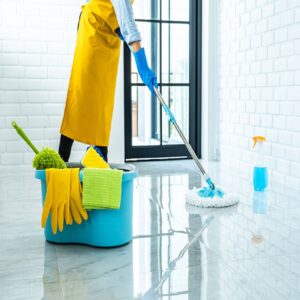 تنظيف الحمامات